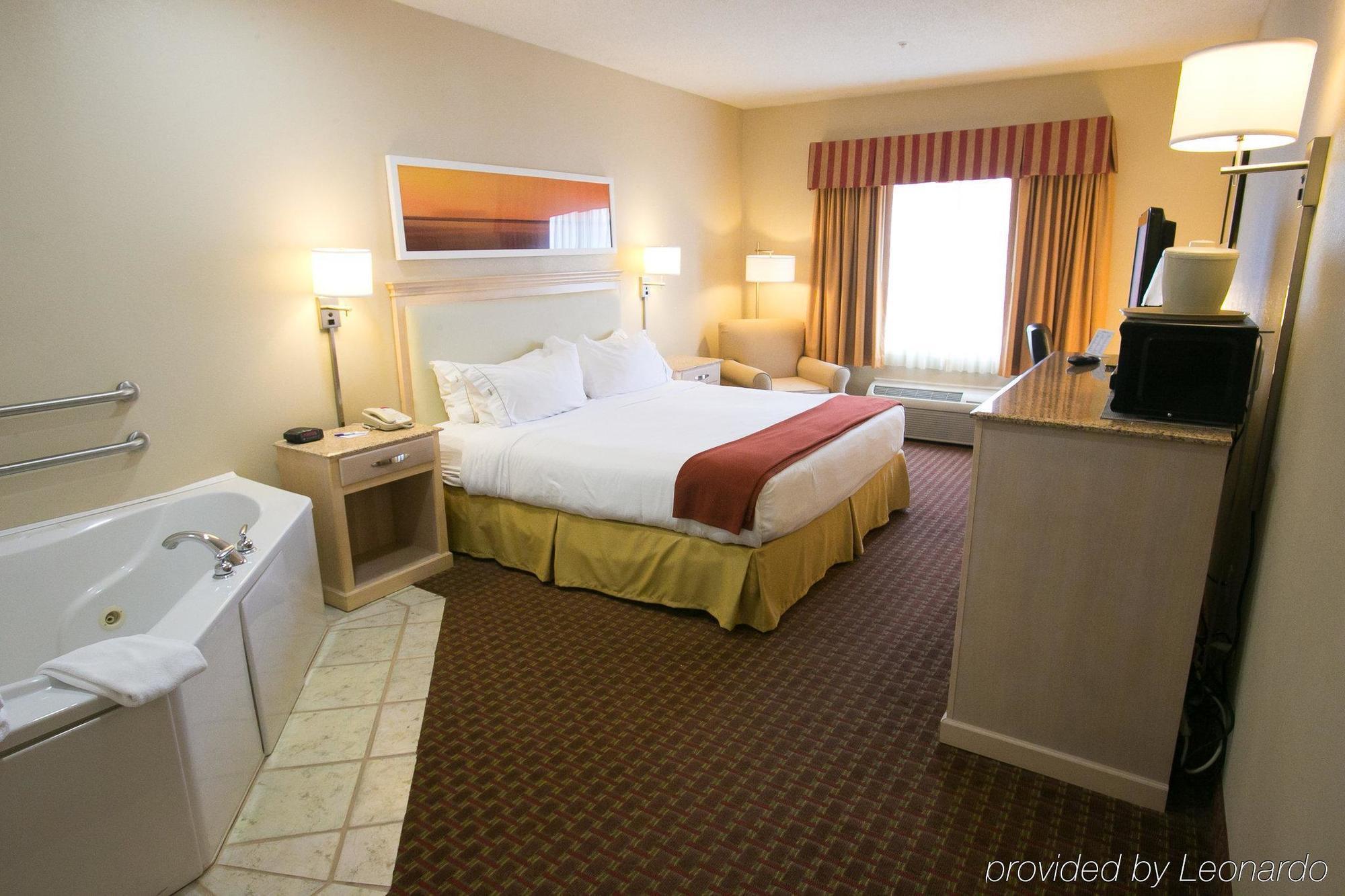 Best Western Plus Pocomoke City Exterior photo